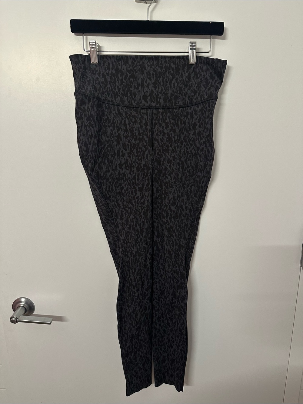 $35! Lululemon base pace leopard camo legging size 10. Hole in back. FREE SHIP